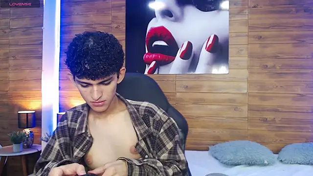 Michaelkoiv online show from March 2026 11:50:02 AM