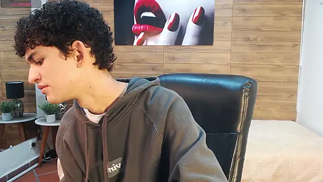 Michaelkoiv online show from February 2026 11:29:02 AM