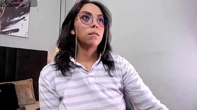 Scarlett musik online show from February 2026 04:43:01 AM