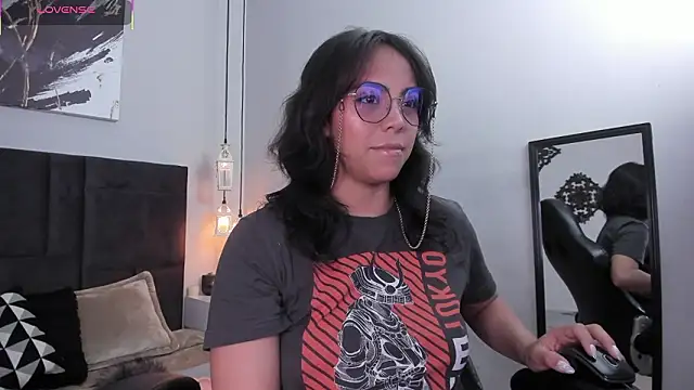 Scarlett musik online show from February 2026 04:21:02 AM