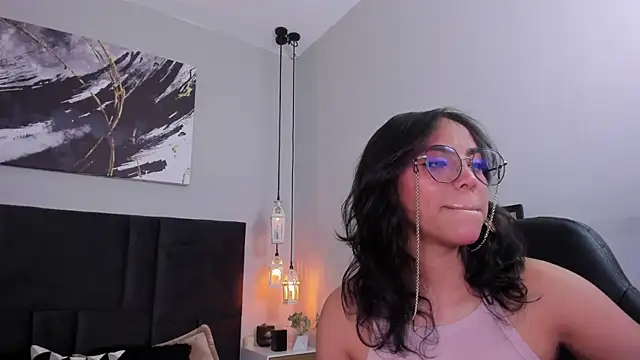 Scarlett musik online show from February 2026 09:12:01 PM