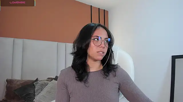 Scarlett musik online show from January 2026 05:11:02 AM