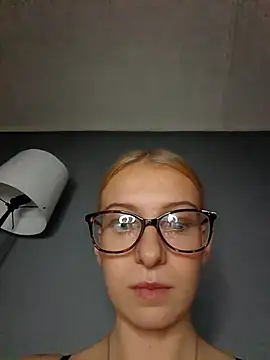 Snapshot of Stargirl247 chatting on November 2025 12:33:02 AM Stargirl247 online show from November 2025 12:33:02 AM