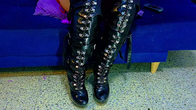 AriesVelvet online show from April 2026 05:09:01 AM