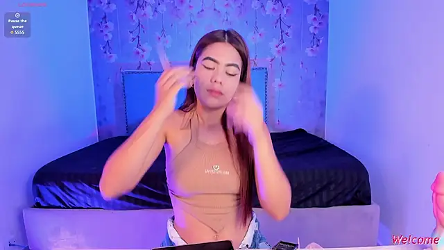 Anthonela art online show from January 2026 01:47:02 PM