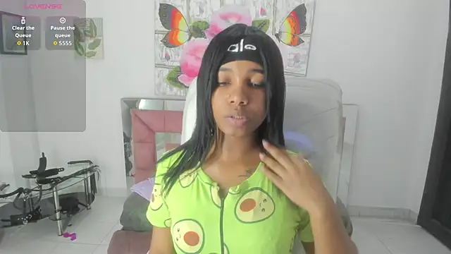 Snapshot of miiyaako_ds chatting on December 2025 09:14:02 PM miiyaako ds online show from December 2025 09:14:02 PM