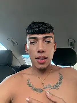 Bryan robayo5 online show from April 2026 10:12:01 PM