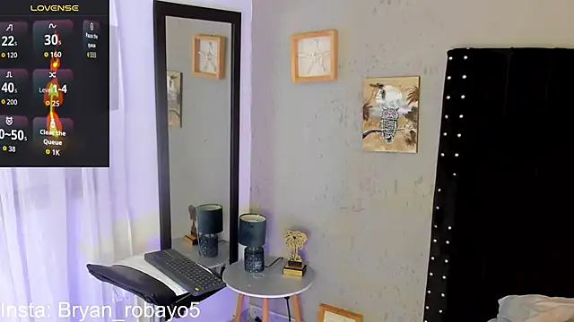 Bryan robayo5 online show from May 2026 11:27:01 AM