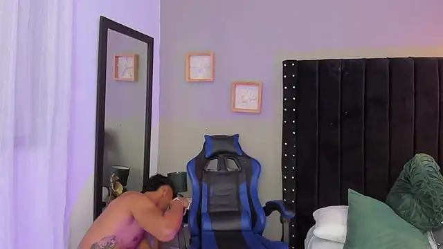 Bryan robayo5 online show from December 2025 11:31:01 AM