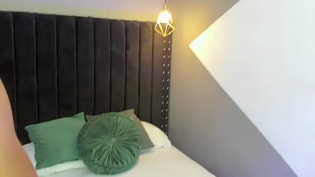 Bryan robayo5 online show from December 2025 11:16:01 AM