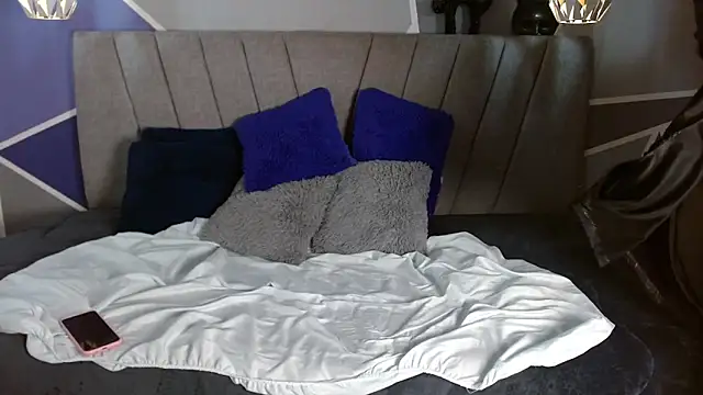 Queen shanel1 online show from November 2025 01:11:02 PM