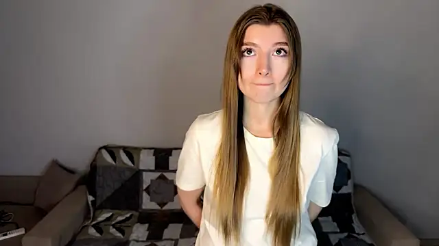 Michell Rosse online show from December 2025 07:15:01 PM