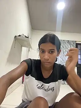 KattyAndDorian online show from November 2025 10:10:02 PM