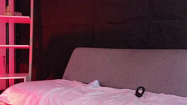 Paulo 527 online show from February 2026 08:58:01 PM