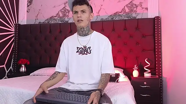 Paulo 527 online show from July 2026 04:19:01 AM