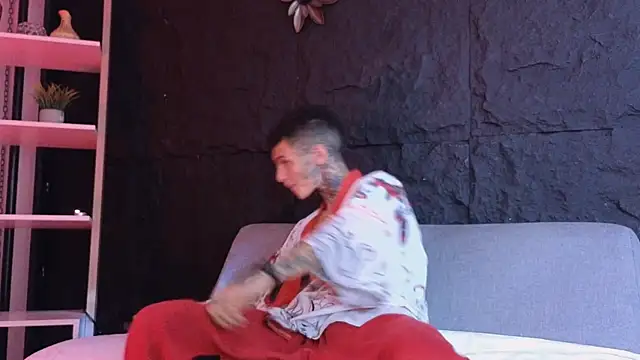 Paulo 527 online show from January 2026 09:09:02 PM