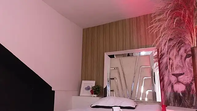 Paulo 527 online show from April 2026 05:03:01 AM