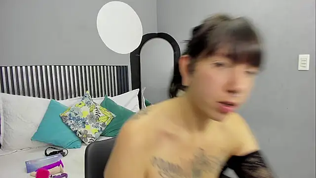 nora temptress online show from January 2026 03:18:02 PM