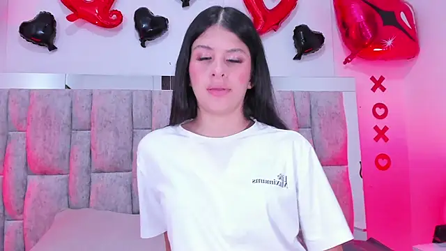 ZafiraNavarro online show from February 2026 06:17:01 PM