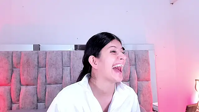 ZafiraNavarro online show from March 2026 06:23:01 PM