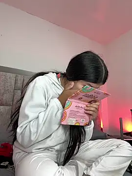 ZafiraNavarro online show from March 2026 06:13:02 PM