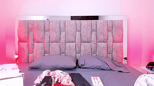 ZafiraNavarro online show from March 2026 08:16:02 PM