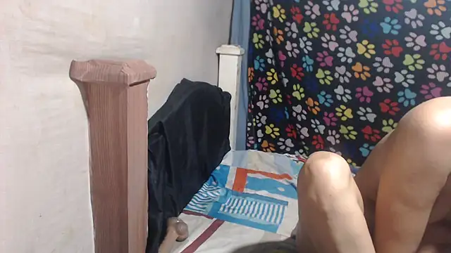 ELIZABET2- online show from March 2026 11:01:01 AM