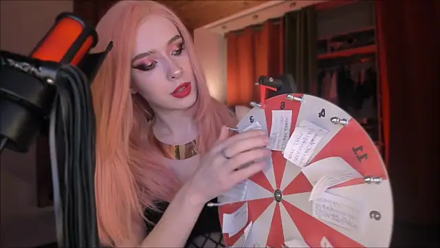 Mistress Iris online show from December 2025 09:01:02 PM