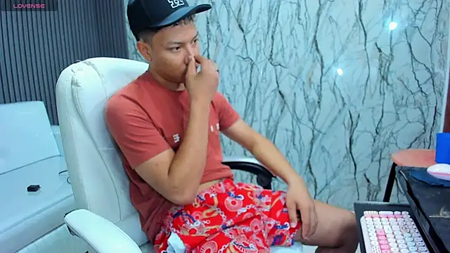 Snapshot of marcus_20 chatting on December 2025 01:56:01 PM marcus 20 online show from December 2025 01:56:01 PM