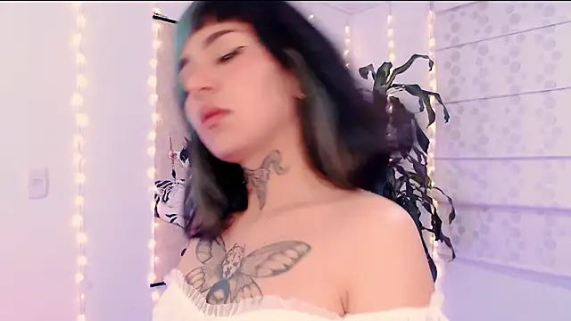 justmartina  online show from March 2026 12:39:01 AM