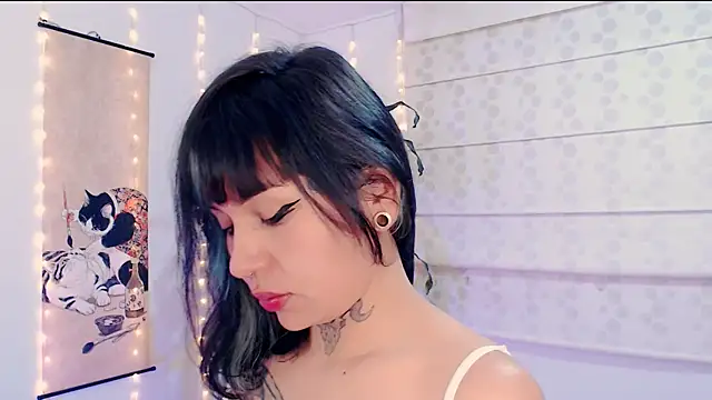 justmartina  online show from April 2026 02:45:02 AM