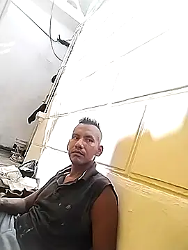 Makiver66 online show from January 2026 06:03:02 PM