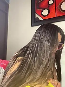 Snapshot of Scarletts_Boobs chatting on December 2025 05:58:02 PM Scarletts Boobs online show from December 2025 05:58:02 PM