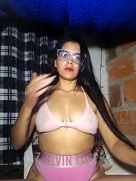 Snapshot of sofi11ruiz chatting on December 2025 04:46:02 AM sofi11ruiz online show from December 2025 04:46:02 AM