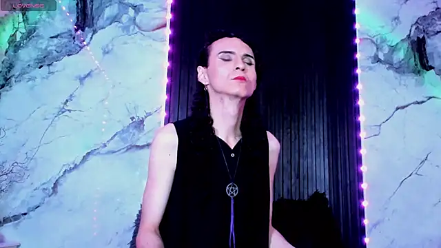 Snapshot of All_fetiche chatting on December 2025 01:45:01 PM All fetiche online show from December 2025 01:45:01 PM