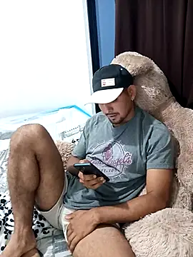 Snapshot of Meretrix_XXX chatting on December 2025 04:25:01 AM Meretrix XXX online show from December 2025 04:25:01 AM