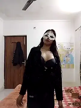 Cute Girl 27 online show from November 2025 03:24:01 PM