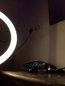 Cute Girl 27 online show from January 2026 03:51:02 PM