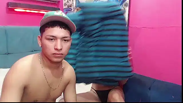 twinks fuck online show from March 2026 07:08:01 PM