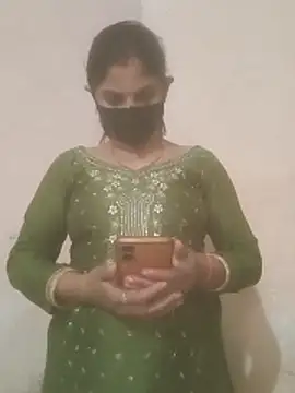 Pooja bhabhi00 online show from December 2025 09:19:01 AM