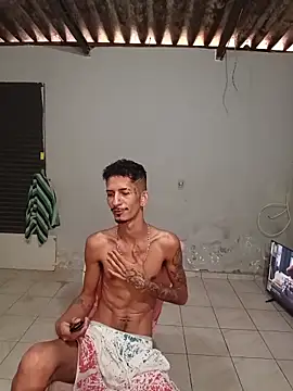 Snapshot of theyllorwillian chatting on May 2026 01:10:01 PM theyllorwillian online show from May 2026 01:10:01 PM