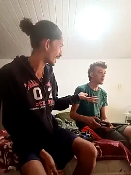 Snapshot of theyllorwillian chatting on February 2026 11:30:01 AM theyllorwillian online show from February 2026 11:30:01 AM