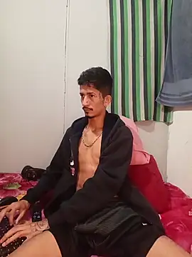 Snapshot of theyllorwillian chatting on June 2026 02:28:02 AM theyllorwillian online show from June 2026 02:28:02 AM