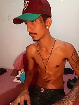 Snapshot of theyllorwillian chatting on June 2026 03:12:02 PM theyllorwillian online show from June 2026 03:12:02 PM