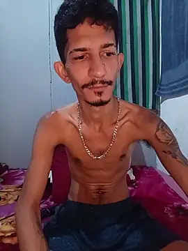 Snapshot of theyllorwillian chatting on June 2026 02:55:02 PM theyllorwillian online show from June 2026 02:55:02 PM