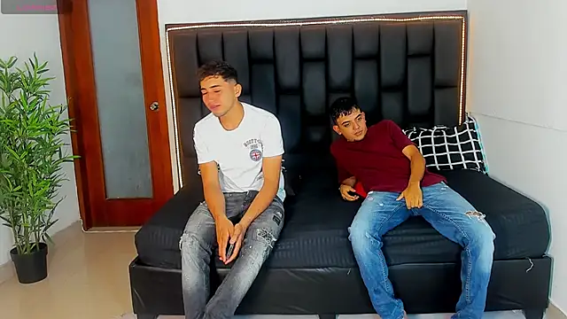 Crazy porkys online show from April 2026 07:42:02 PM