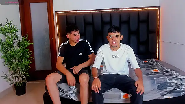 Crazy porkys online show from April 2026 07:14:01 PM