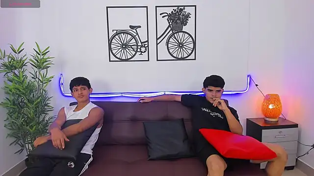 Crazy porkys online show from November 2025 07:47:01 PM