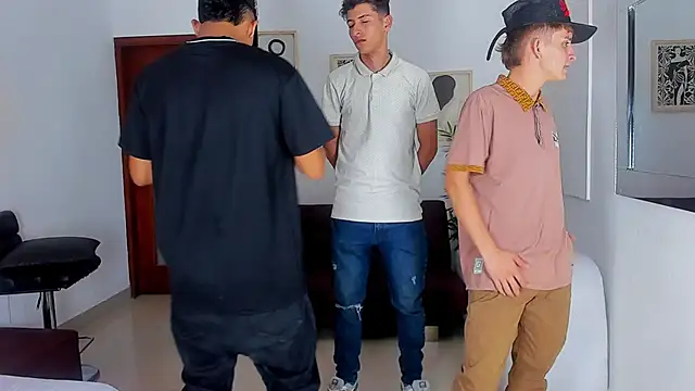 Crazy porkys online show from March 2026 07:15:01 PM