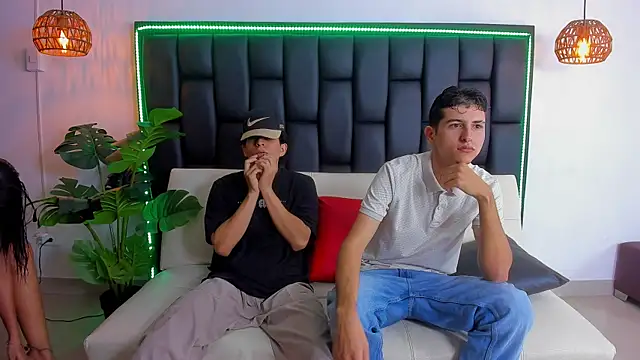 Crazy porkys online show from December 2025 07:40:02 PM